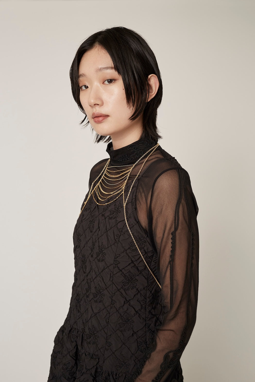 Scenery embroidery sheer top (Black)