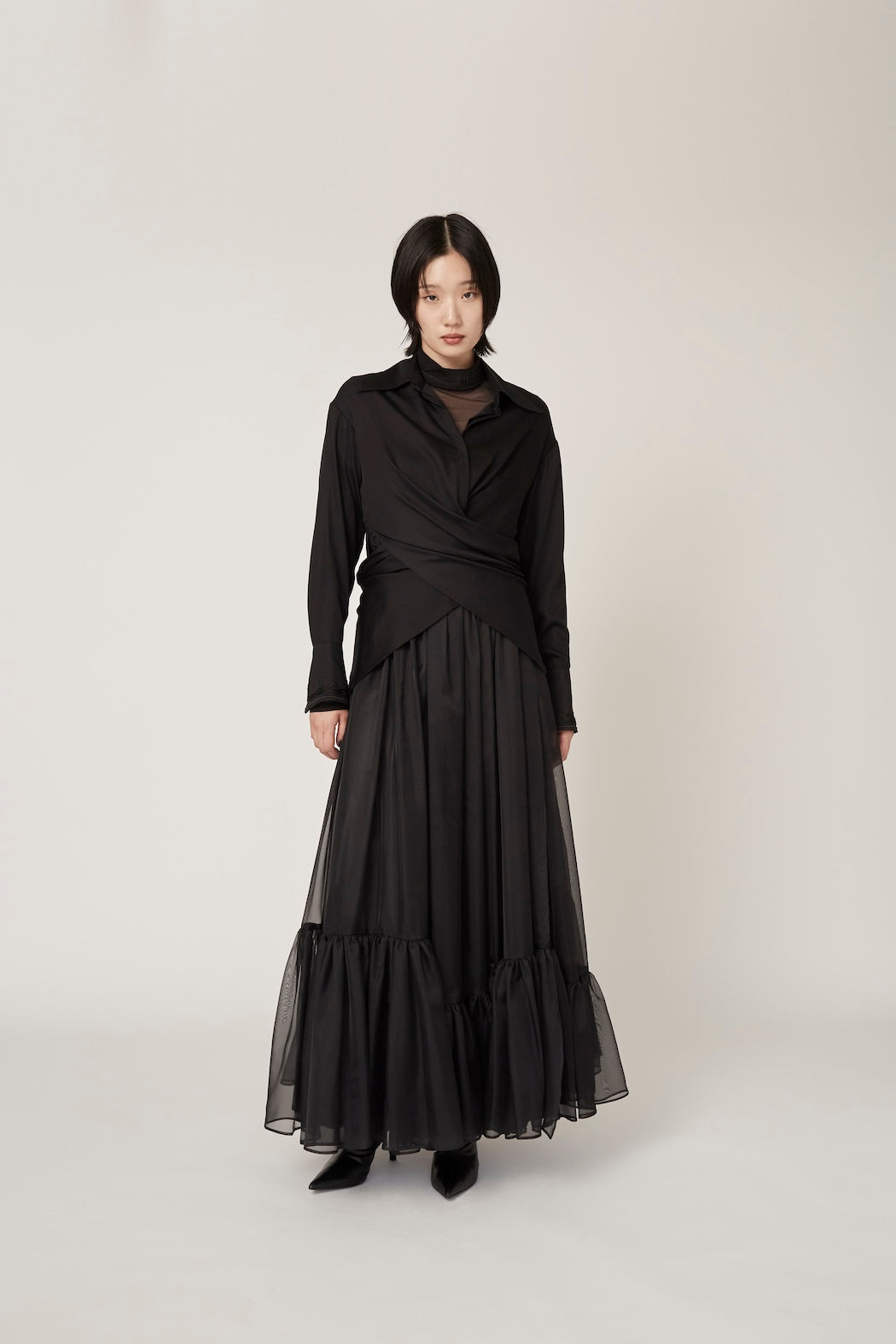 Spacious sheer wrap skirt (Black)