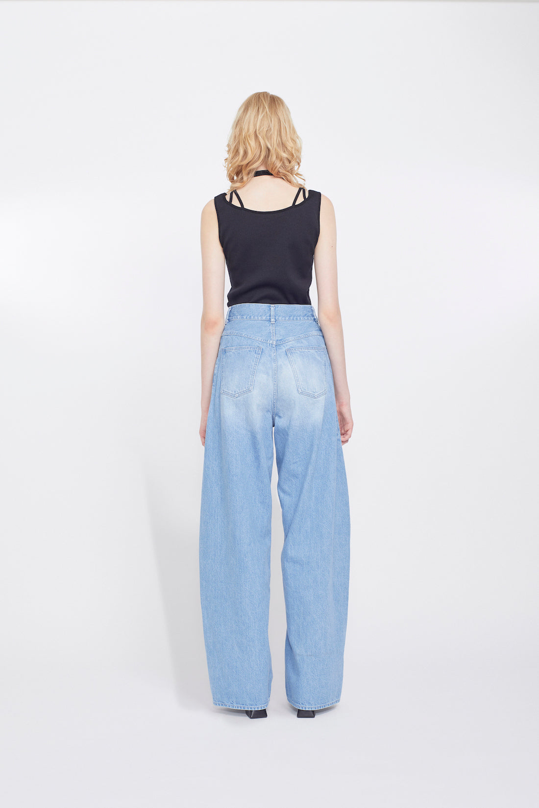 Nerine embroidered denim slacks (Blue)