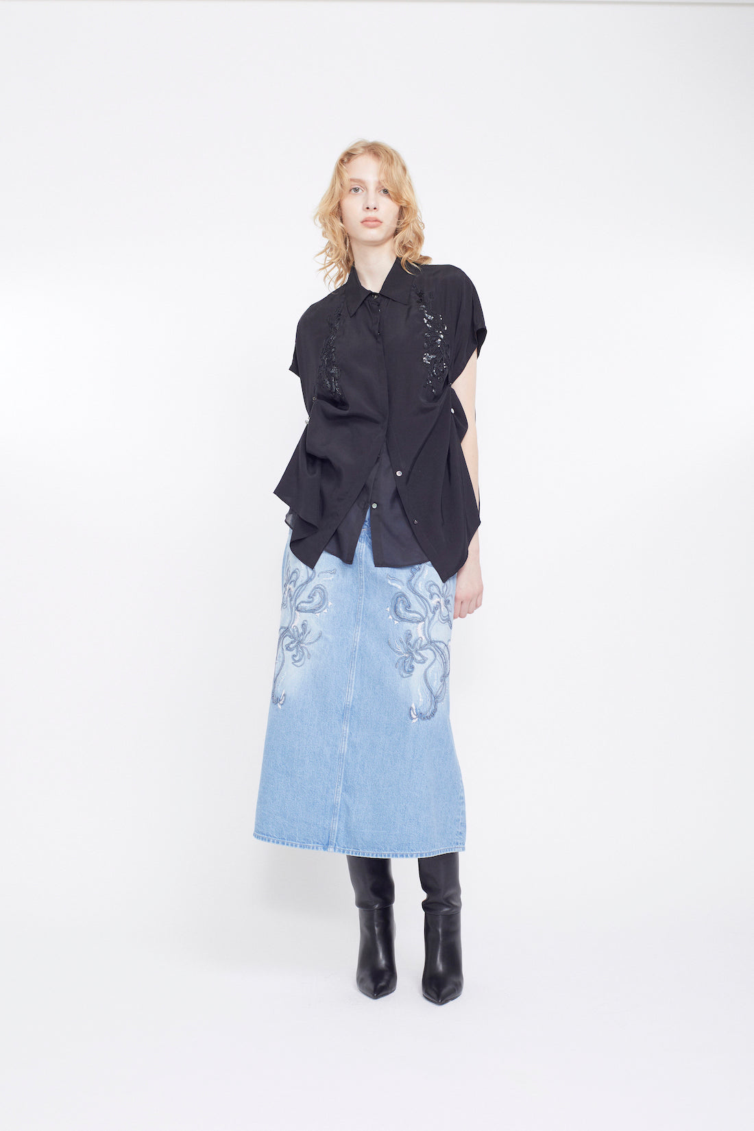 Nerine embroidered denim skirt (Blue)