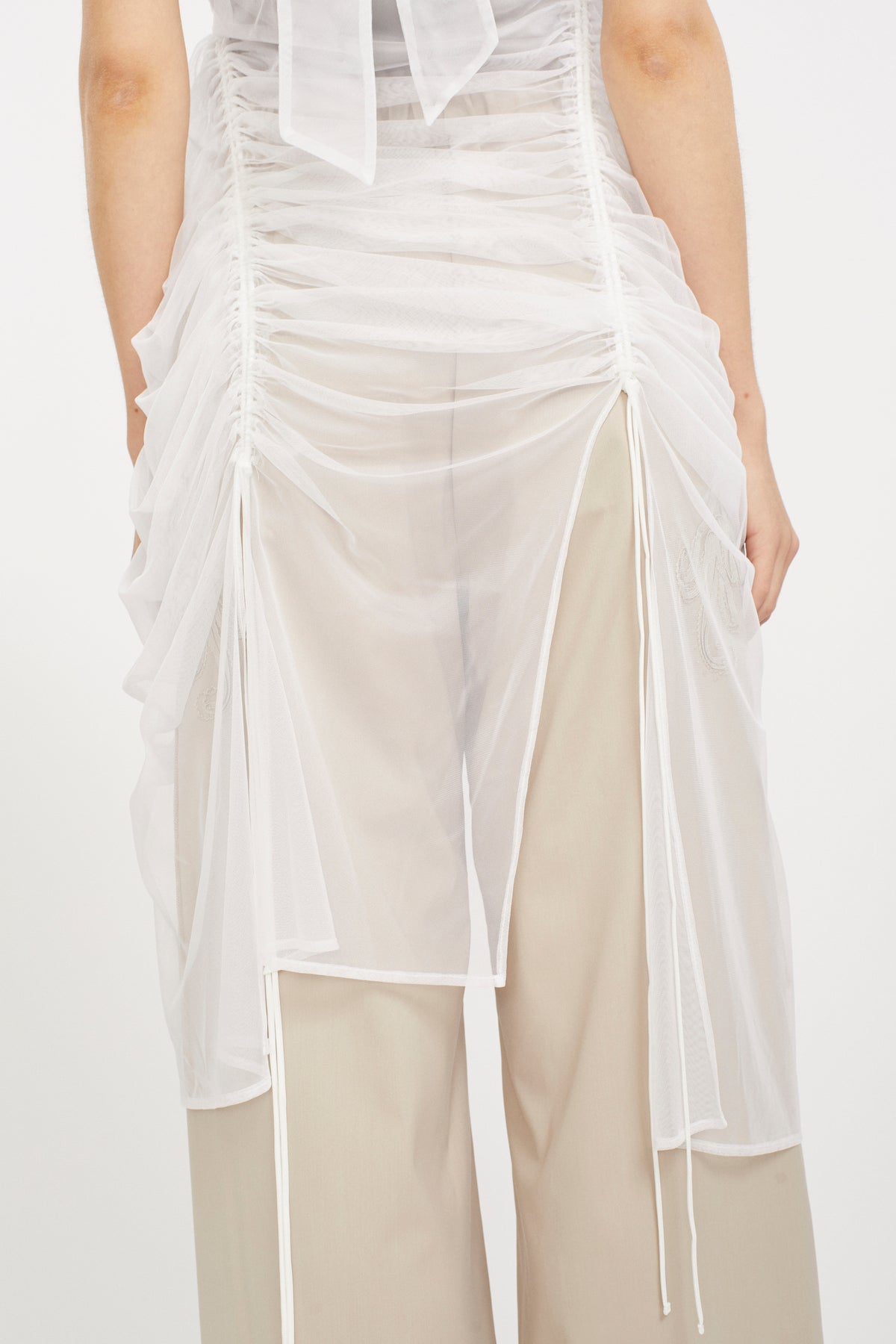 Stem tulle dress (White)