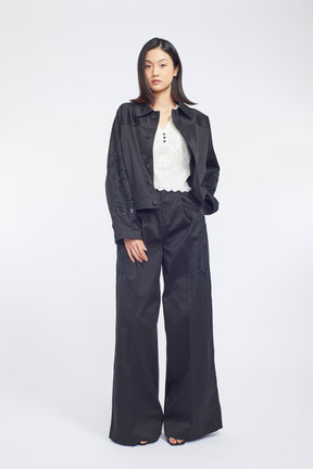 Relief embroidered chino jacket (Black)
