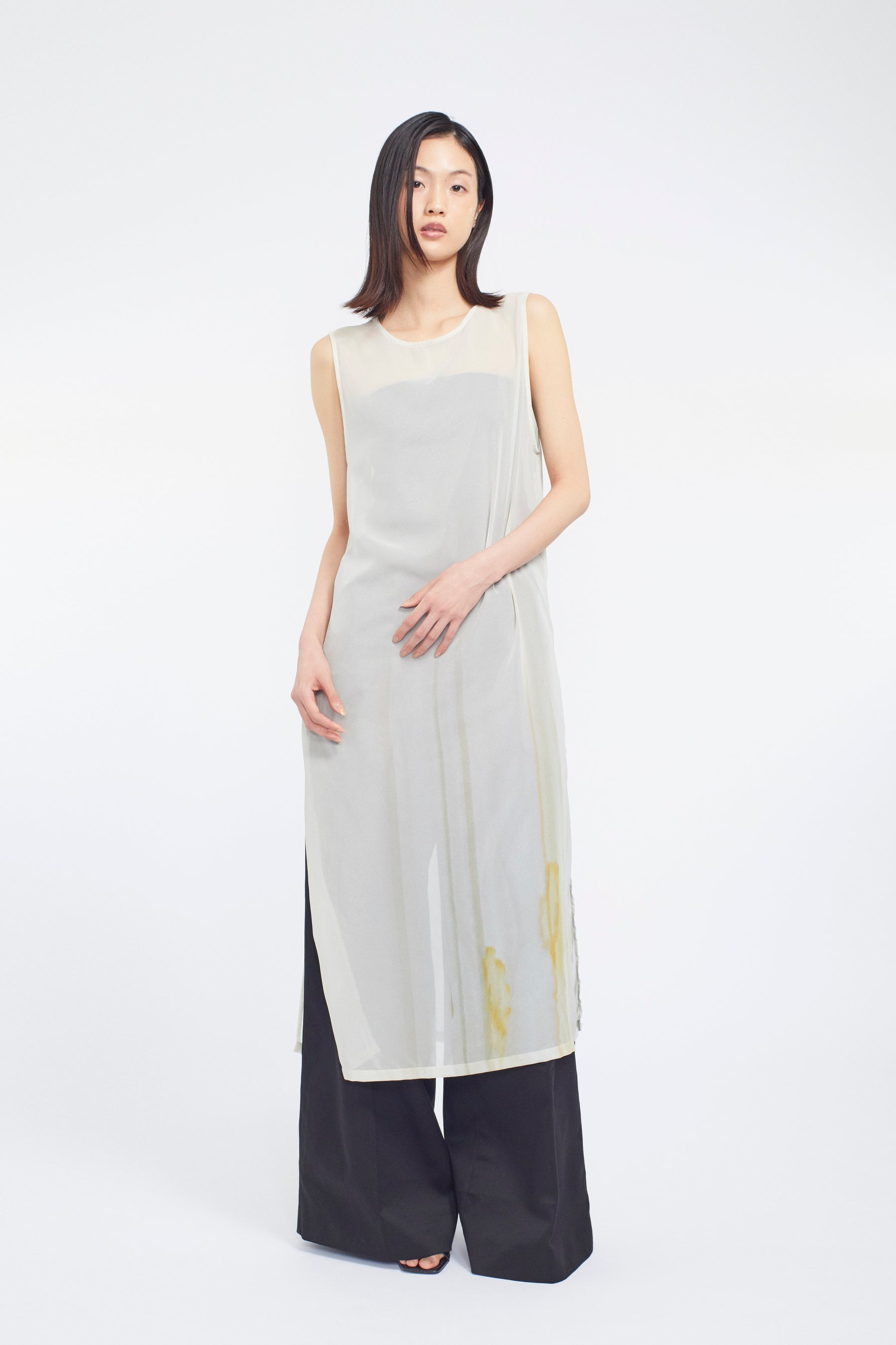 Narcissus print dress (Ecru)