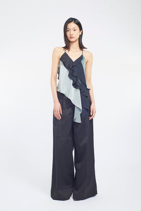 Relief embroidered chino trousers (Black)