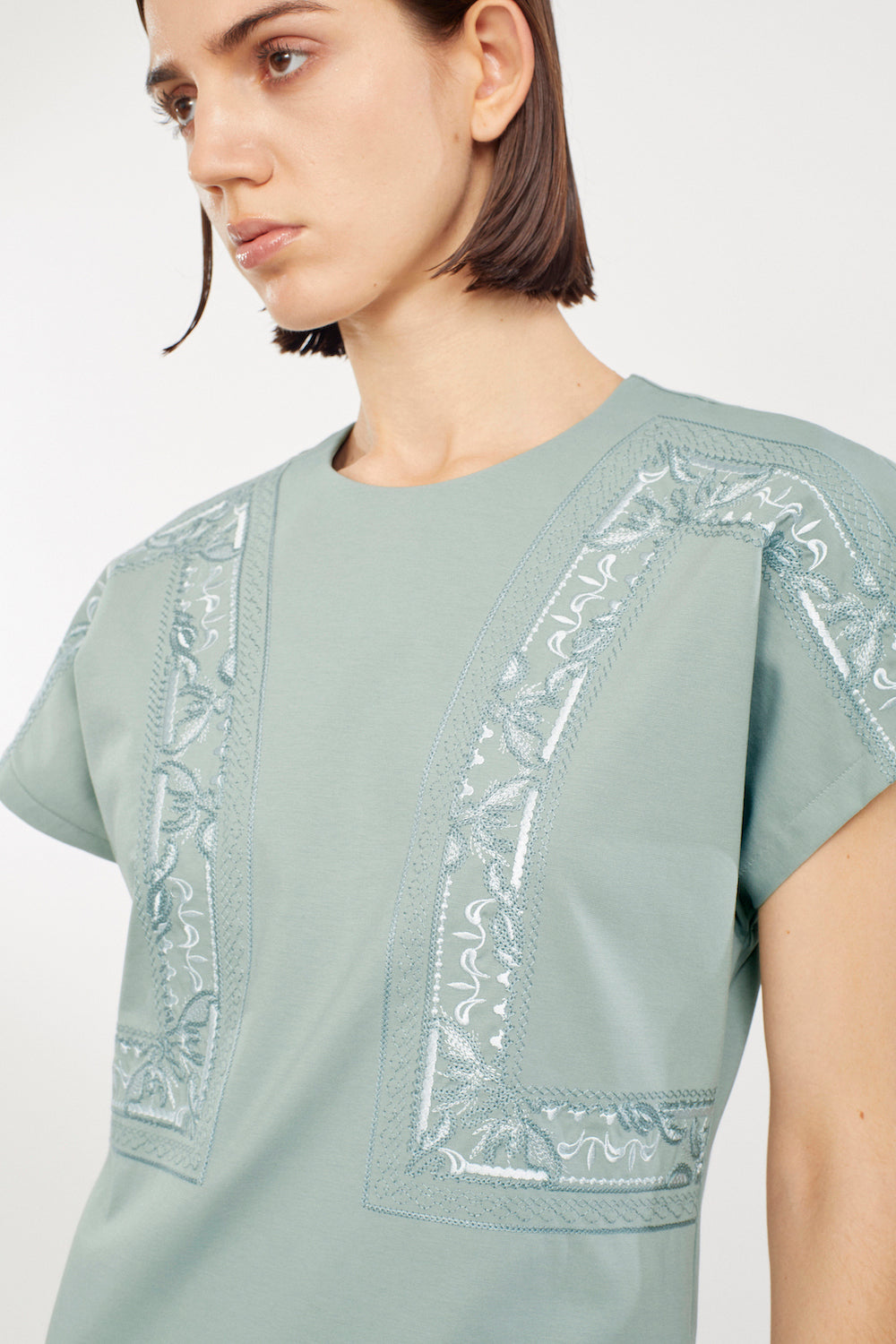 Framed embroidered jersey dress (Ash green)