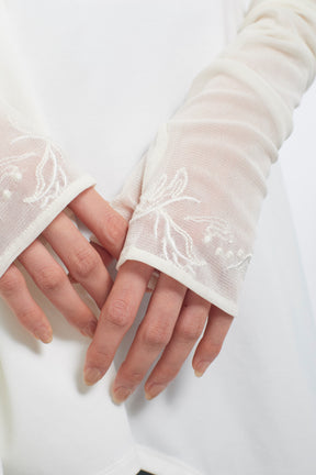 Embroidered mesh gloves (Ivory)