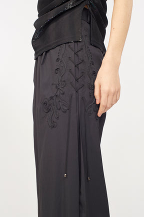 Glimmer embroidered slacks (Black)