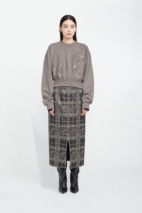 Glint beads embroidered sweatshirt (Greige)