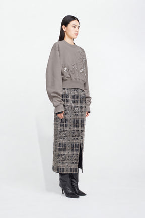 Glint beads embroidered sweatshirt (Greige)