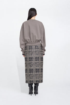 Glint beads embroidered sweatshirt (Greige)