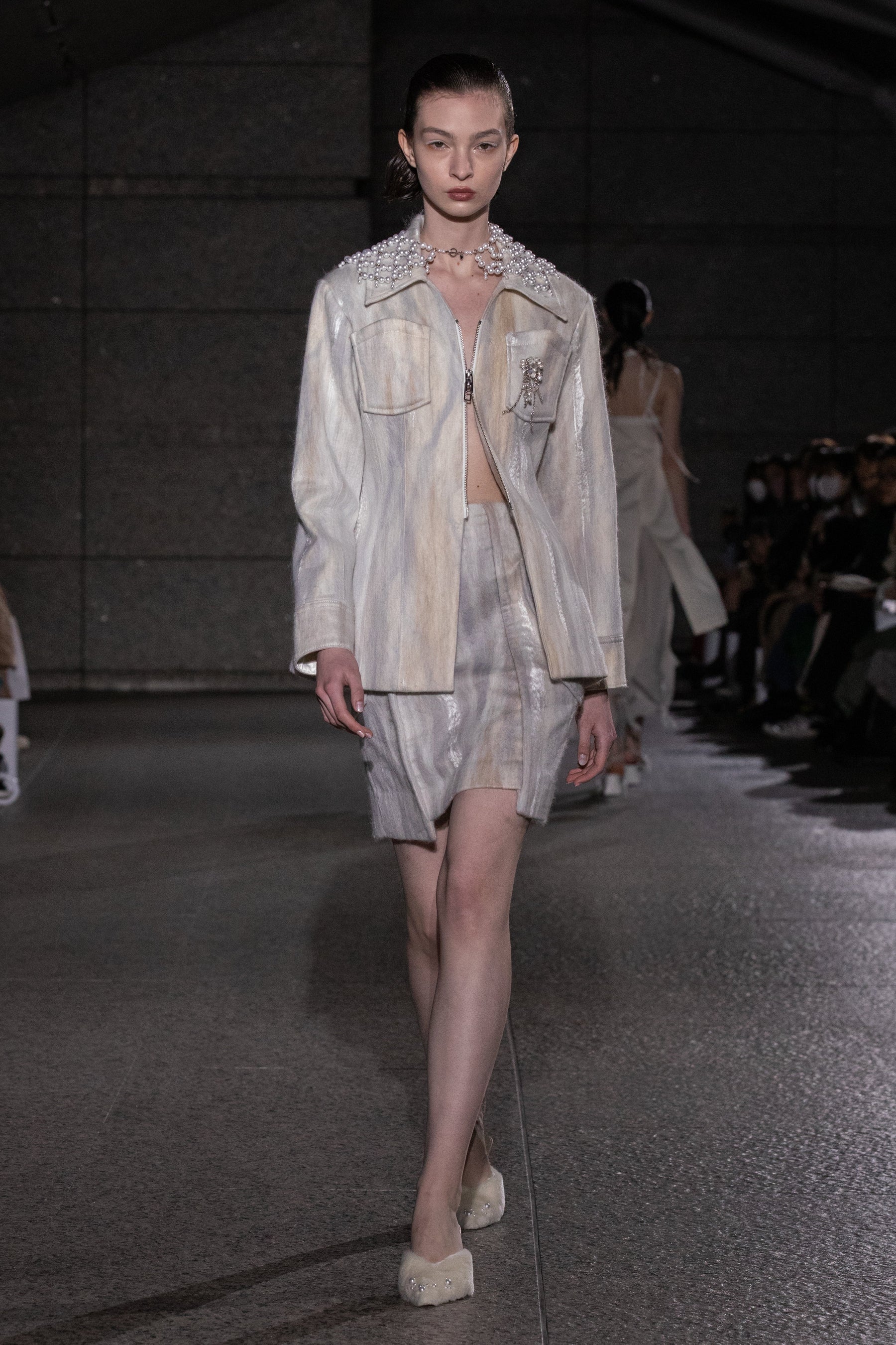 Snow cover needle punch jacket (White)