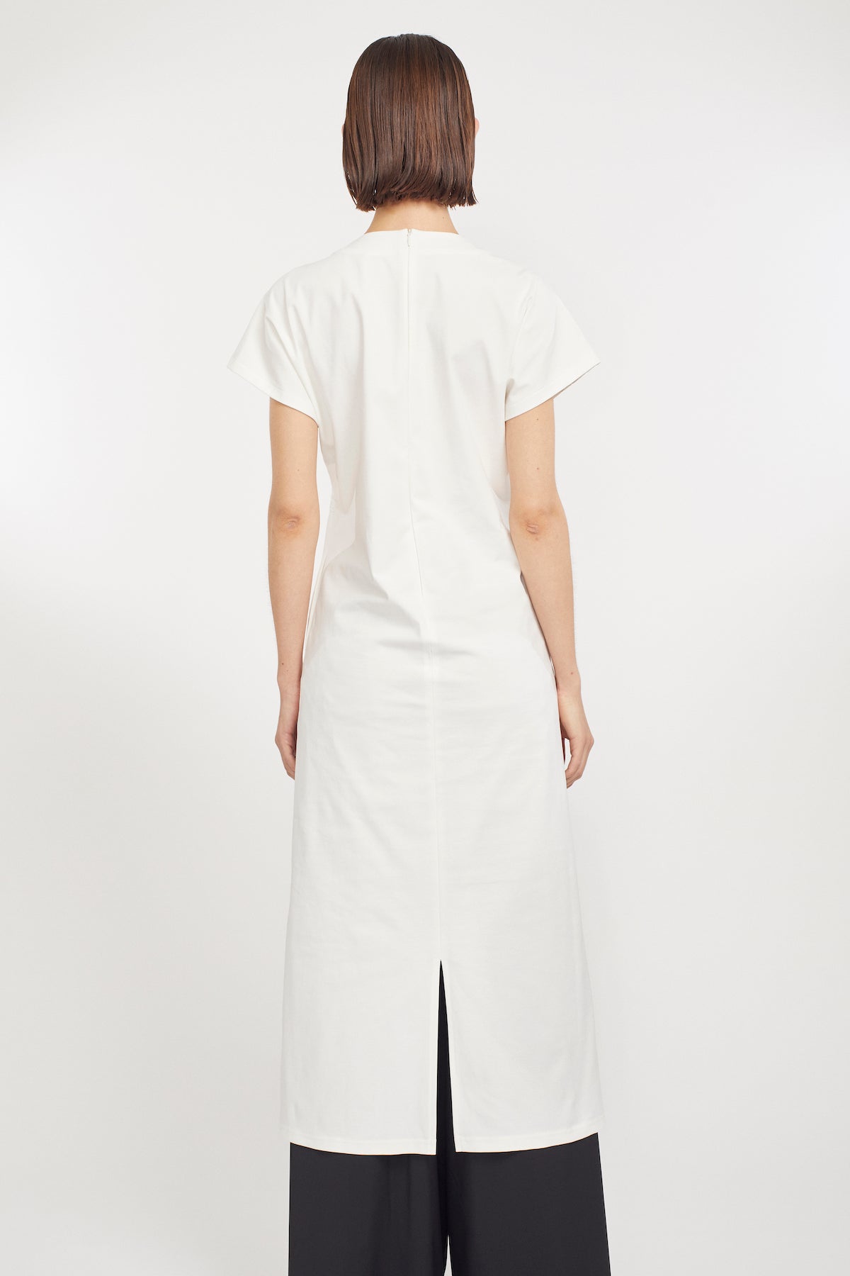 Framed embroidered jersey dress (White)
