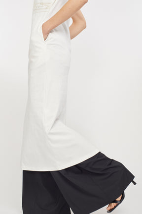 Framed embroidered jersey dress (White)