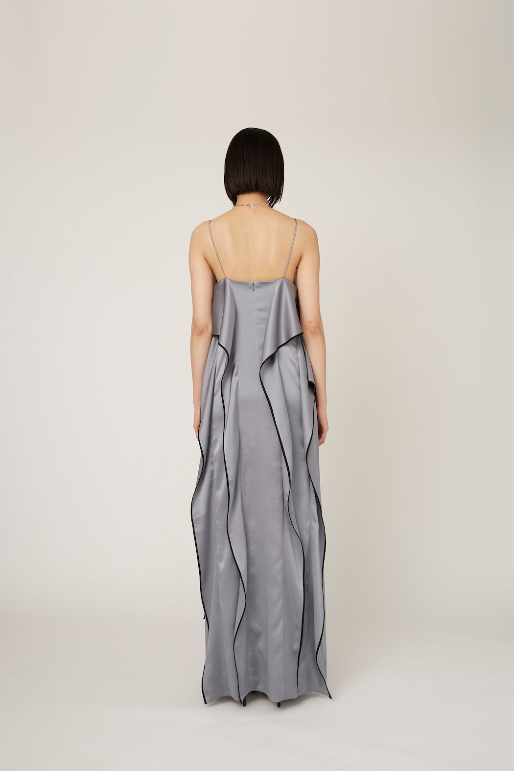 Rippling camisole dress (Gray)