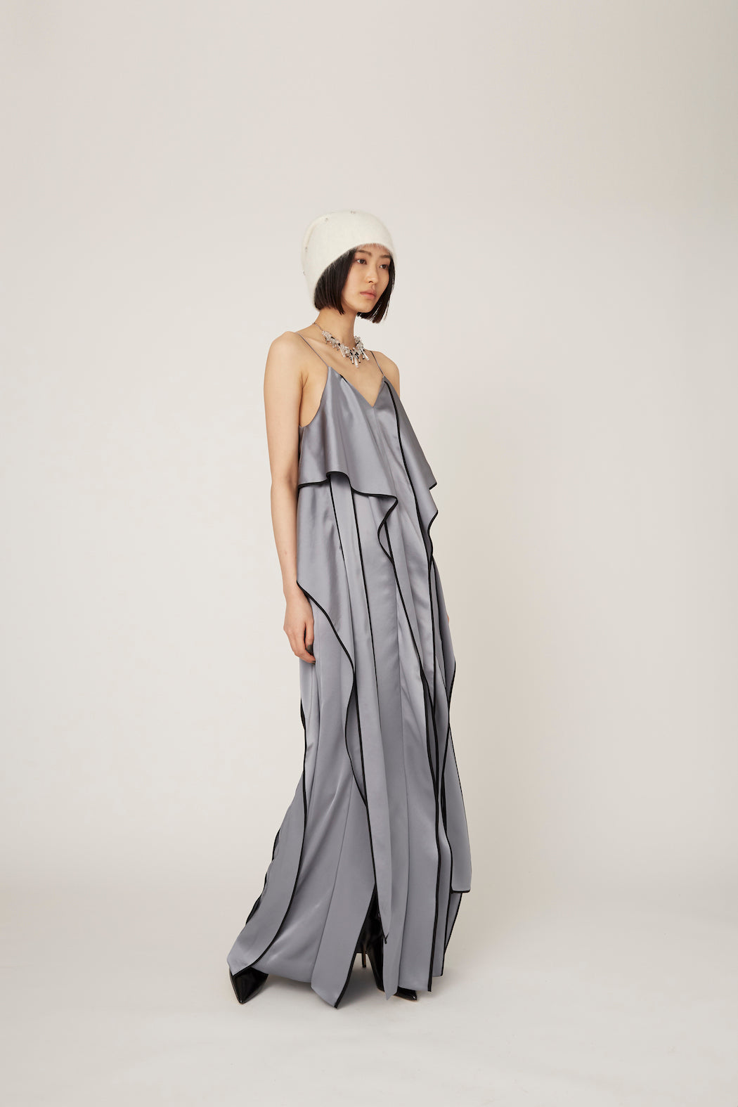 Rippling camisole dress (Gray)