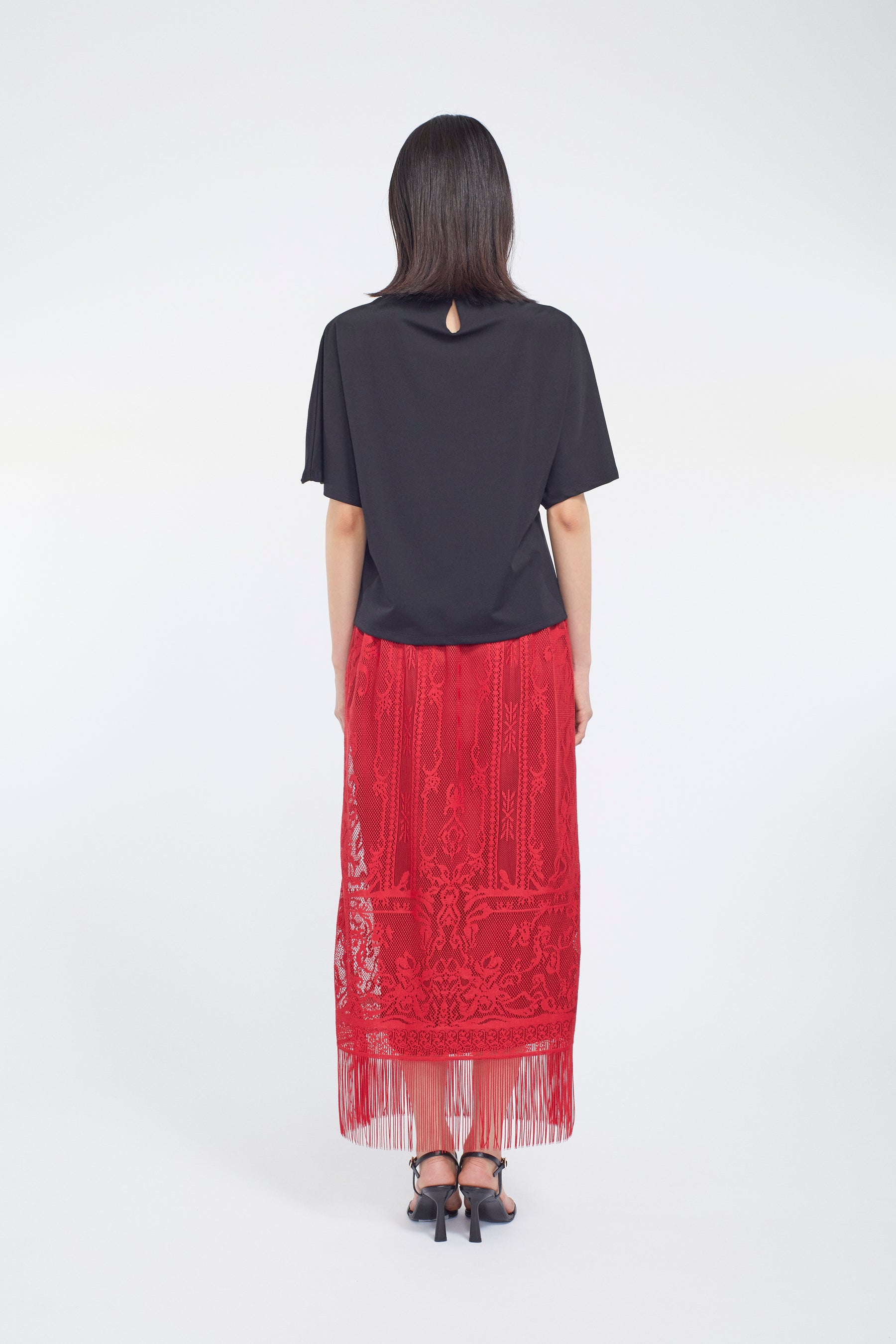 Brooch gather asymmetric tops (Black)