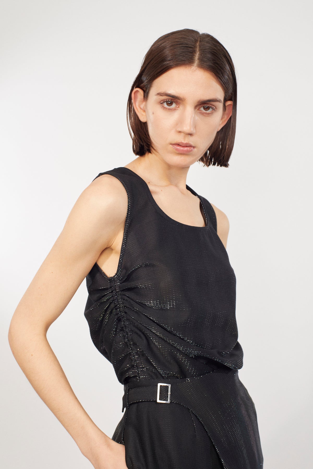 ″Effulgence″ tops (Black)