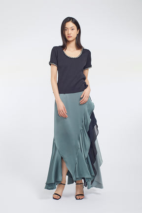 Scallop embroidered tops (Black)