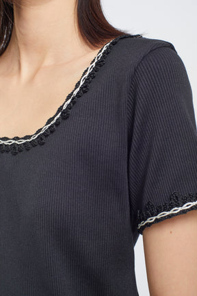 Scallop embroidered tops (Black)