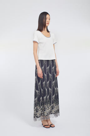 Classic lace skirt (Black)