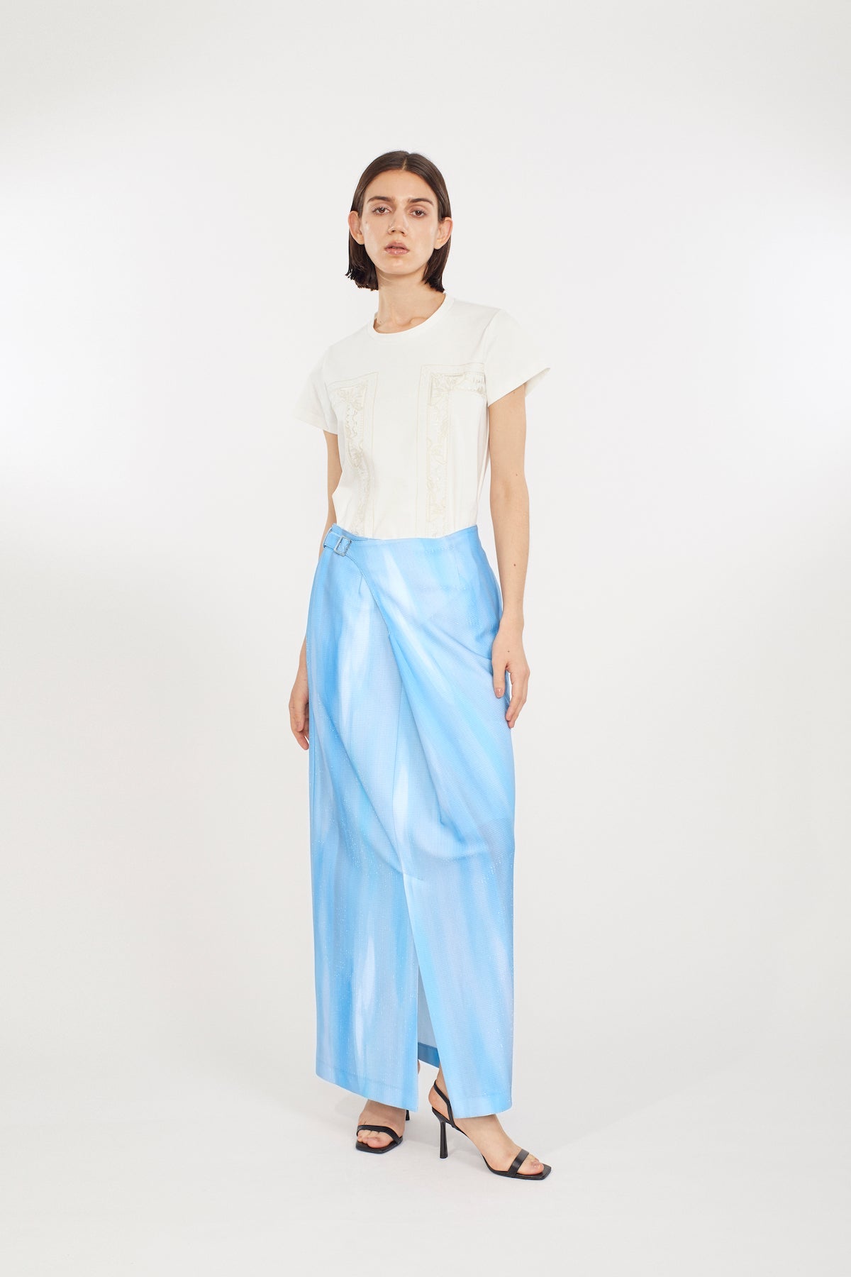 ″Effulgence″ skirt (Sky blue)