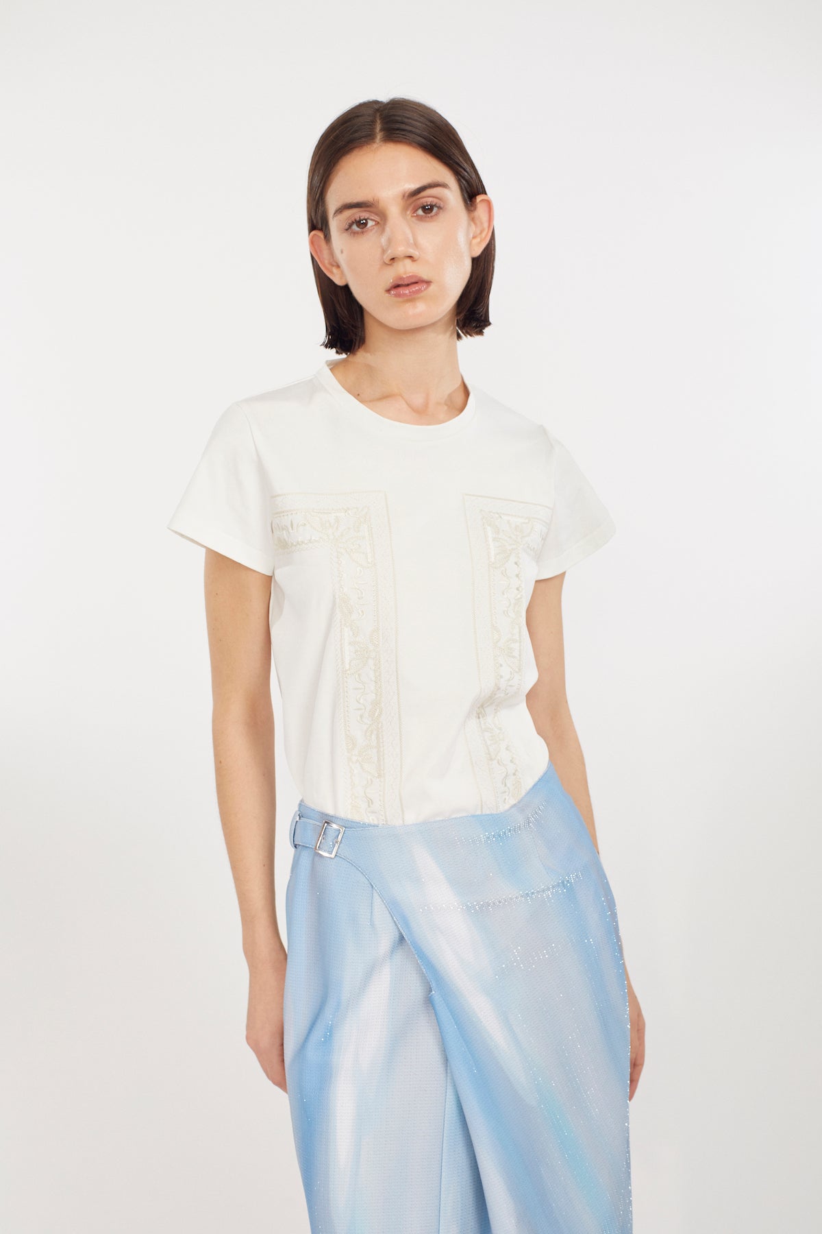 Framed embroidered jersey tops (White)