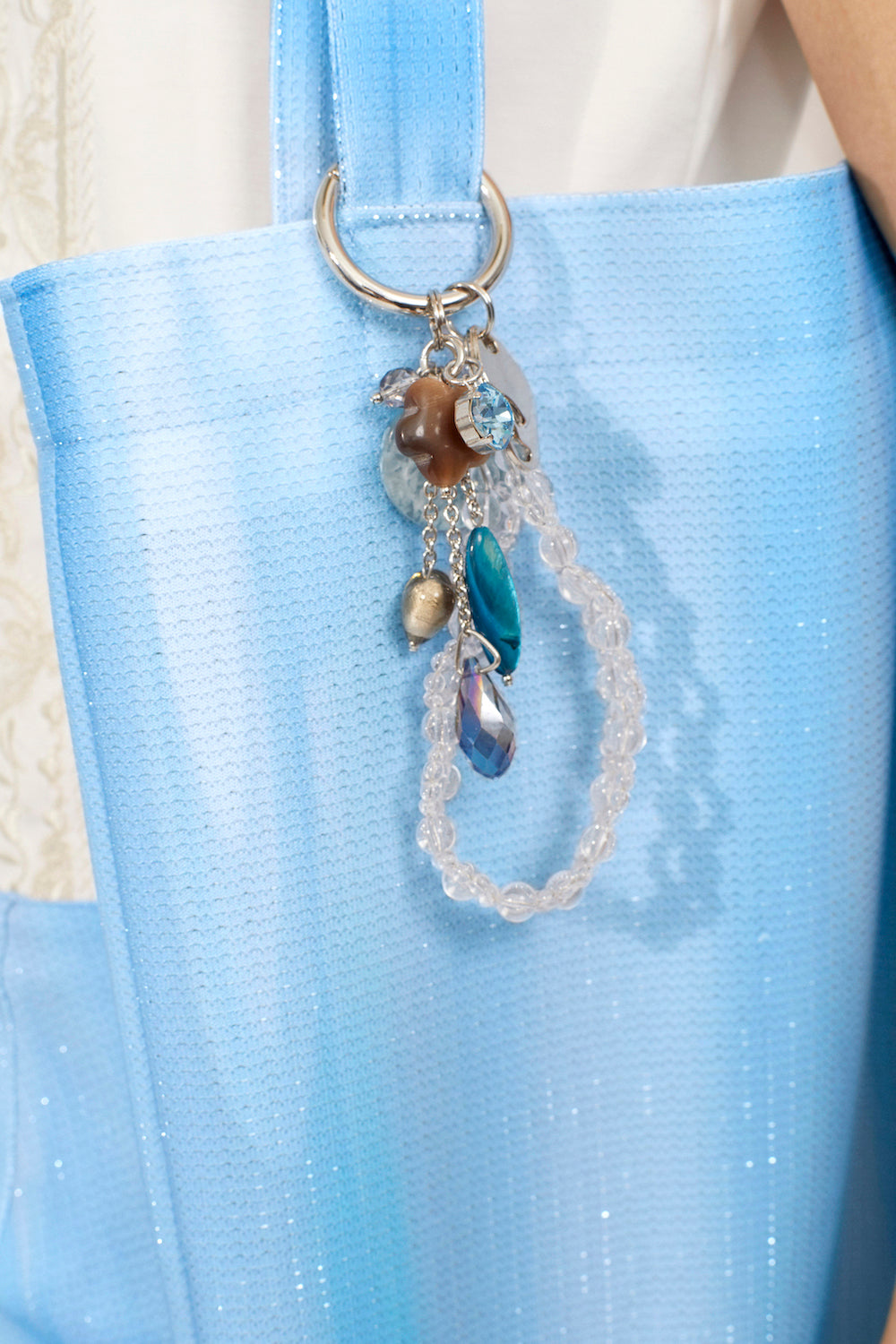 Jewel charm keychain (Silver)