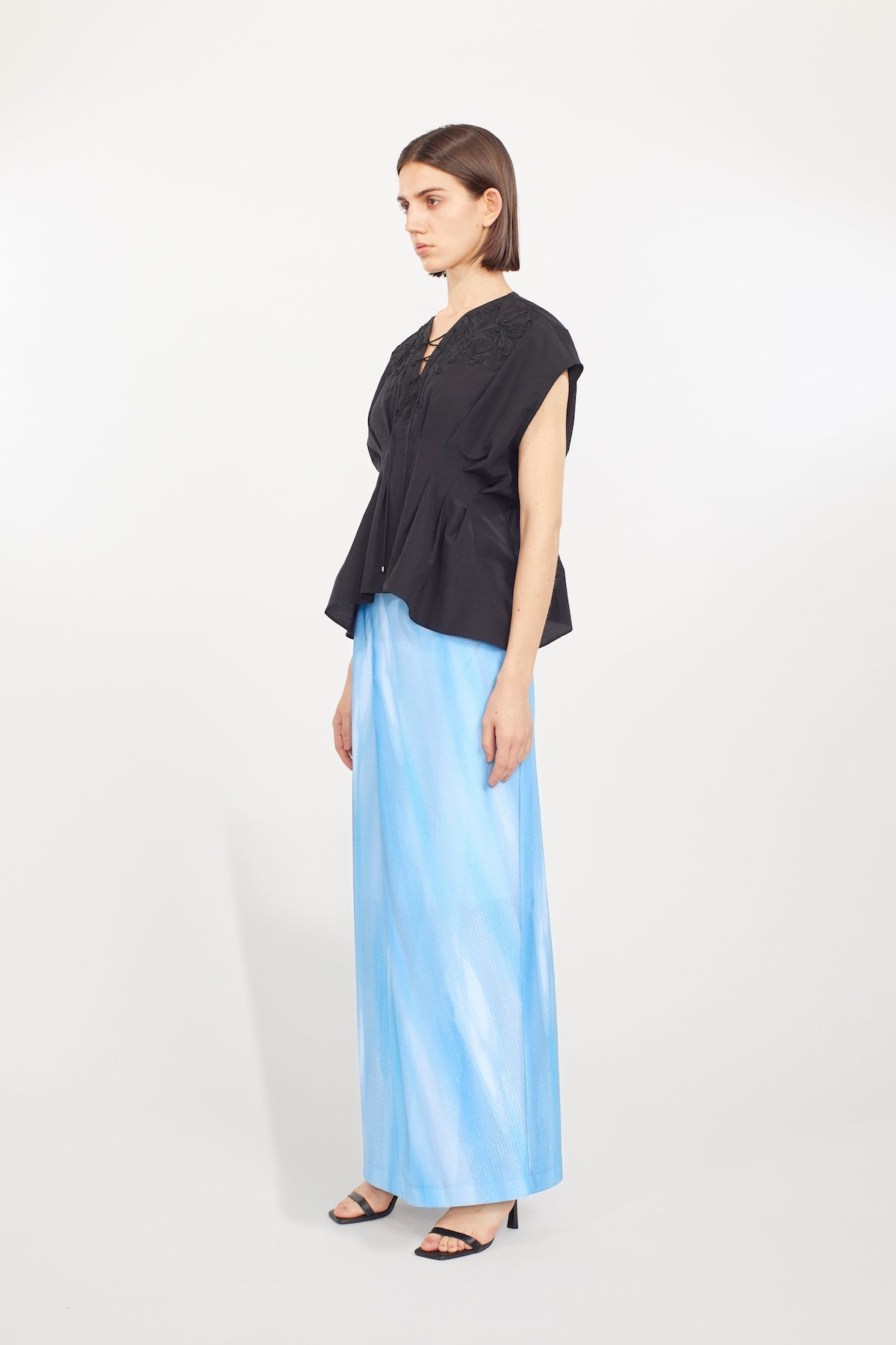 Glimmer embroidered tops (Black)