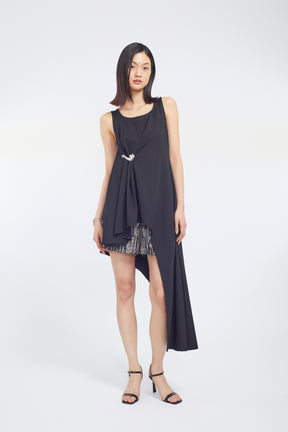 Brooch gather asymmetric dress (Black)