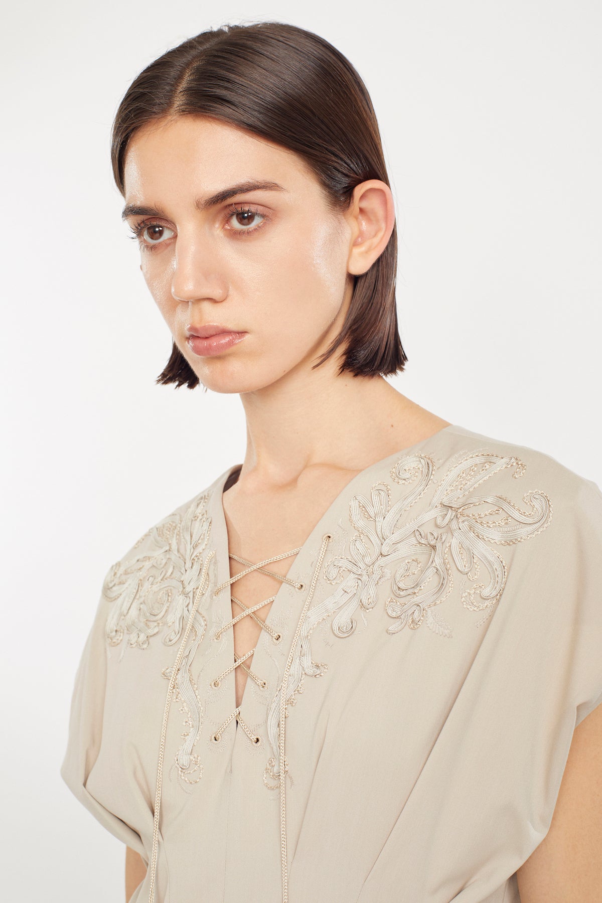 Glimmer embroidered jumpsuit (Beige)