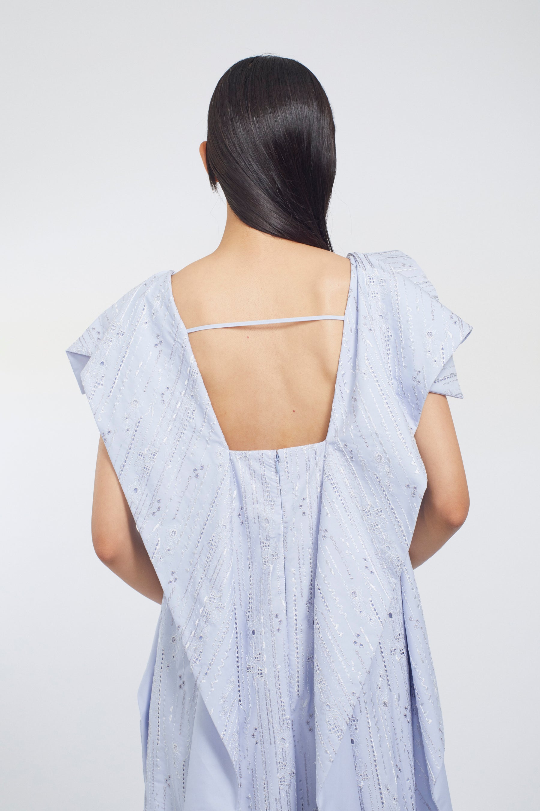 Swaying stripe embroidered dress (Blue)
