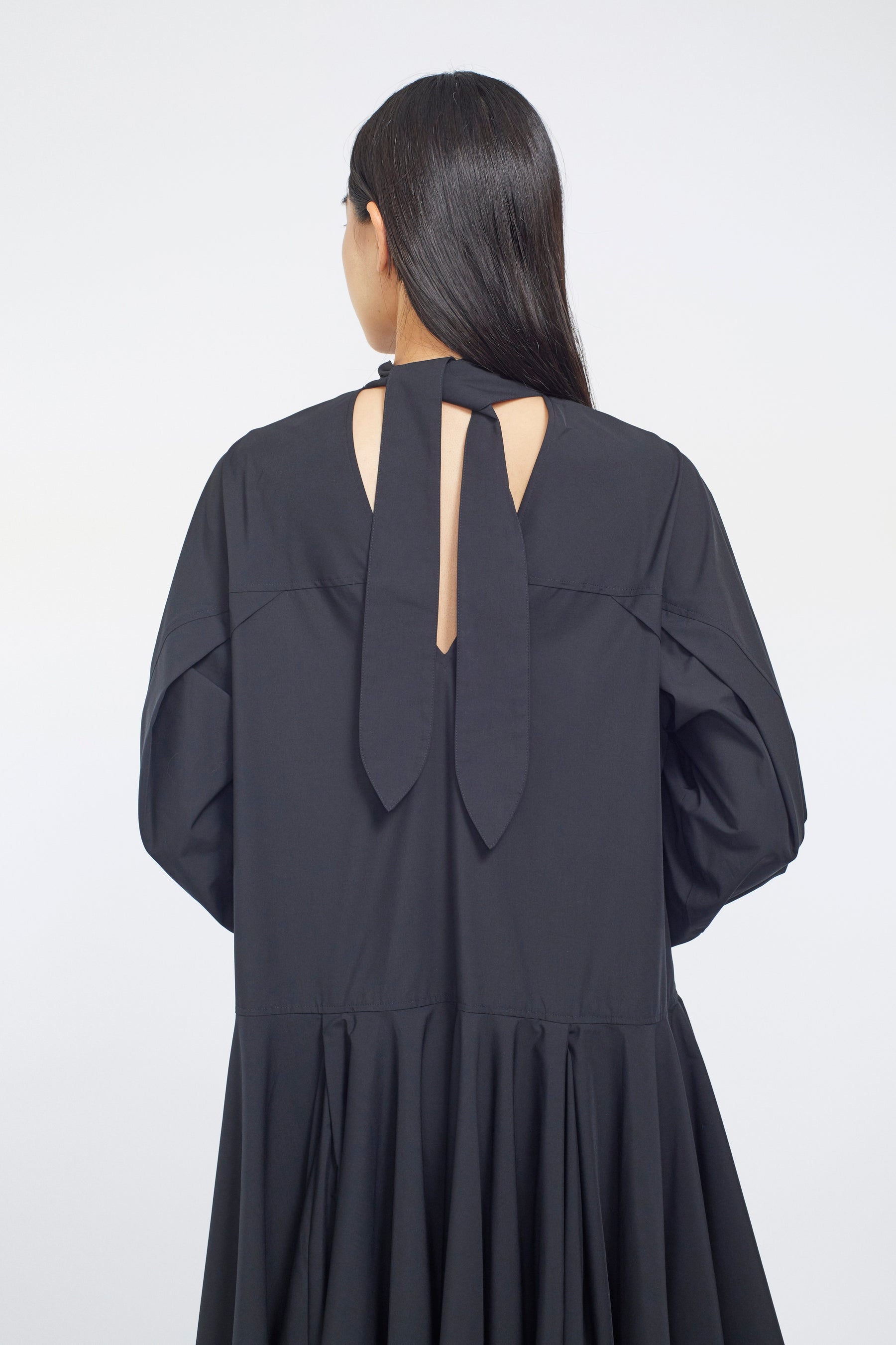 Spray flare shirt dress (Black)