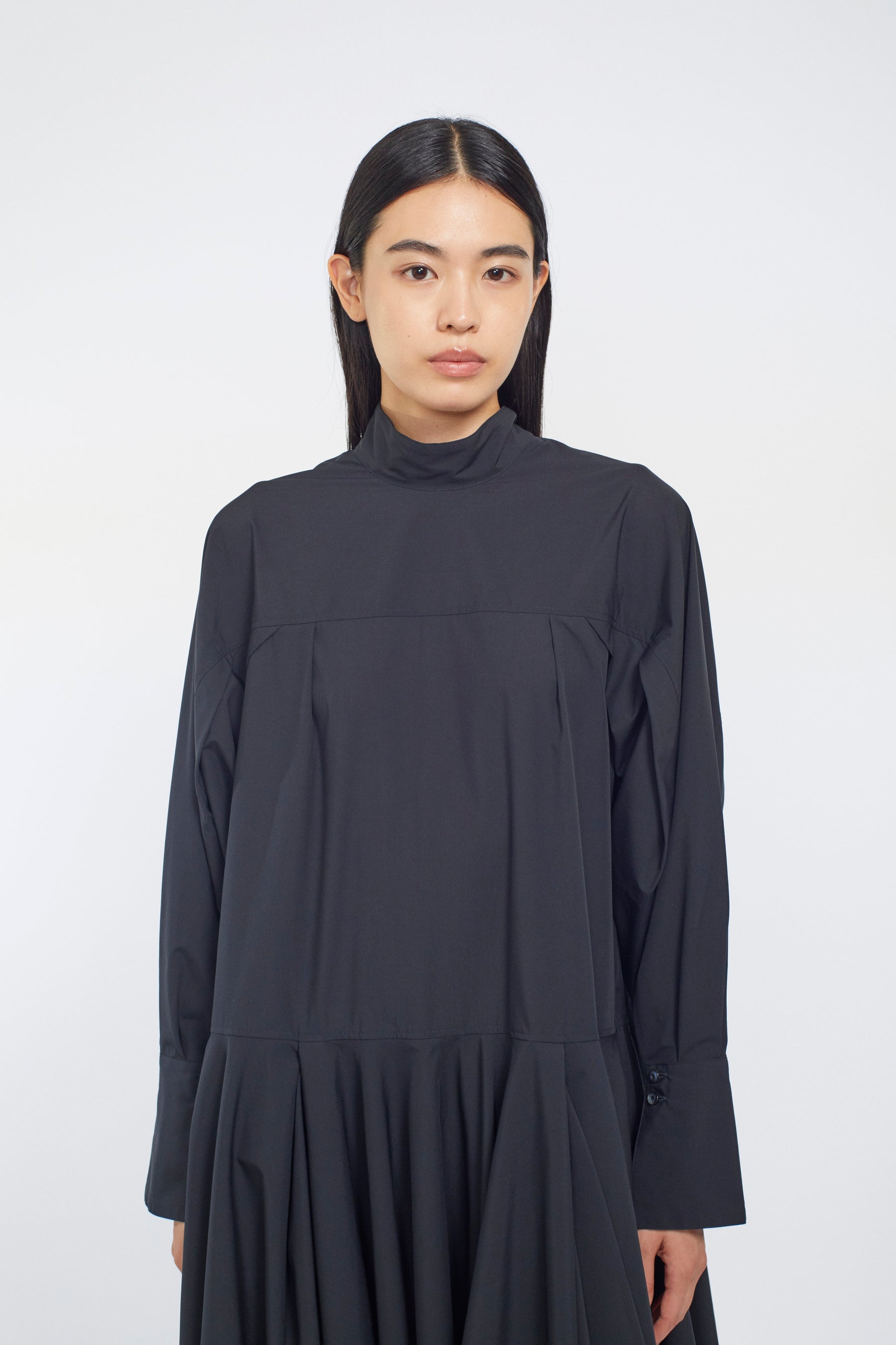 Spray flare shirt dress (Black)
