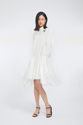 Spray flare shirt dress (White)