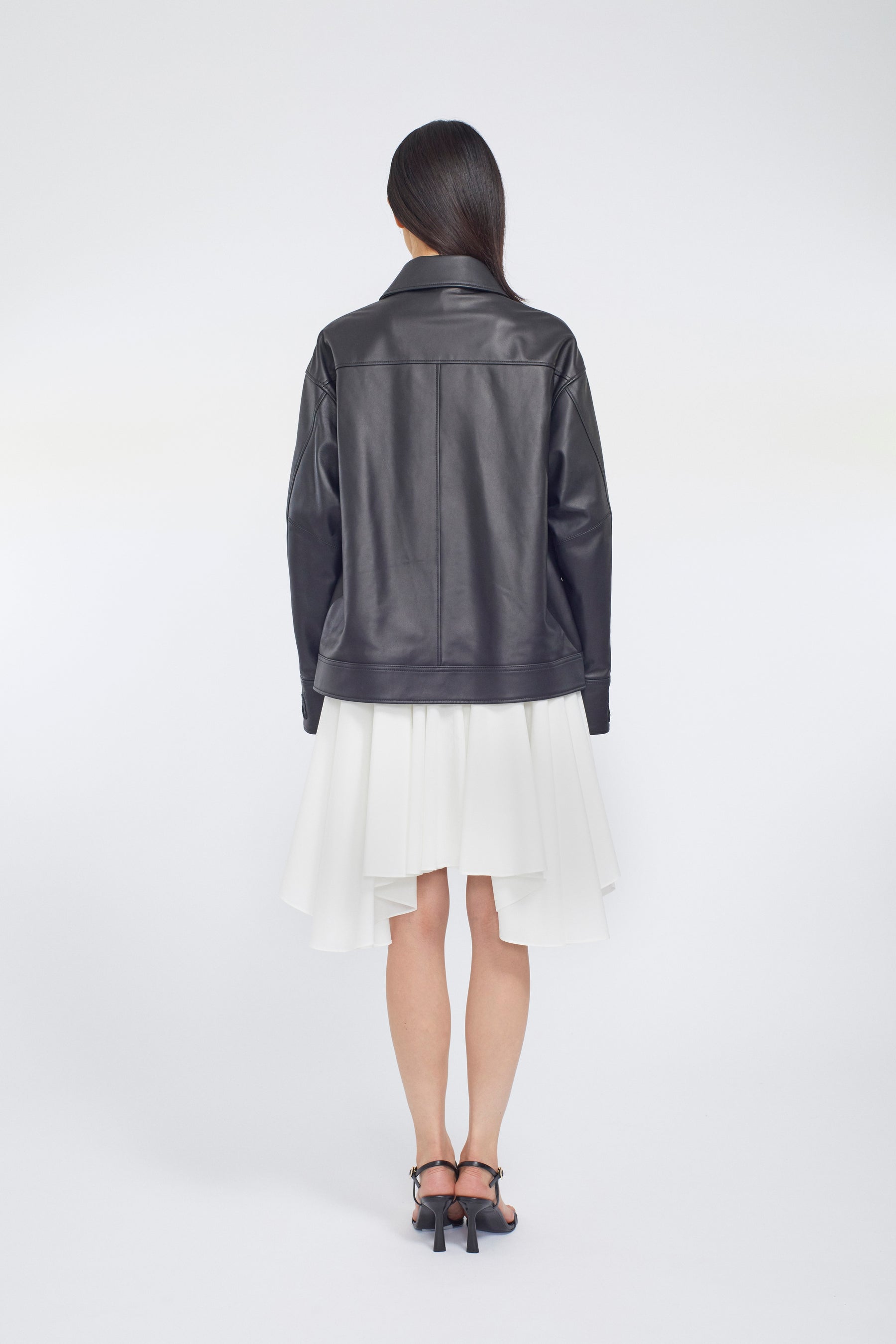 Relief embroidered leather jacket (Black)