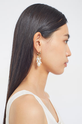 Droplet flower pierced earring (Gold)