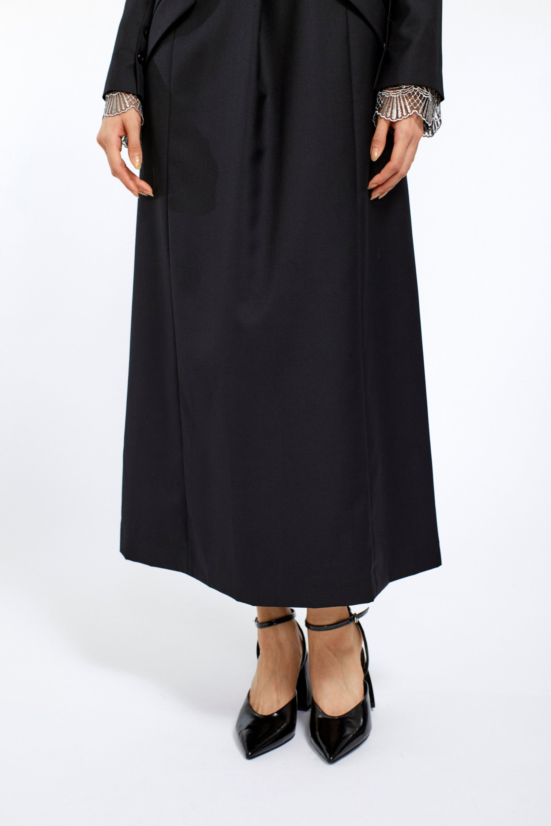 Classic lace jacket dress (Black)