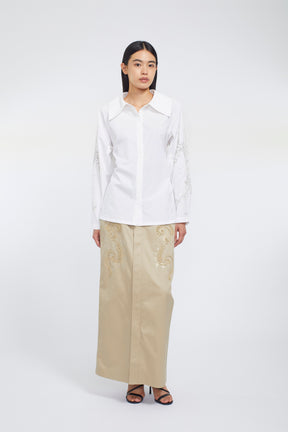 Droplet flower embroidered shirt (White)