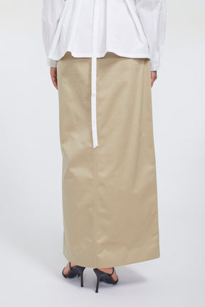 Relief embroidered chino skirt (Beige)