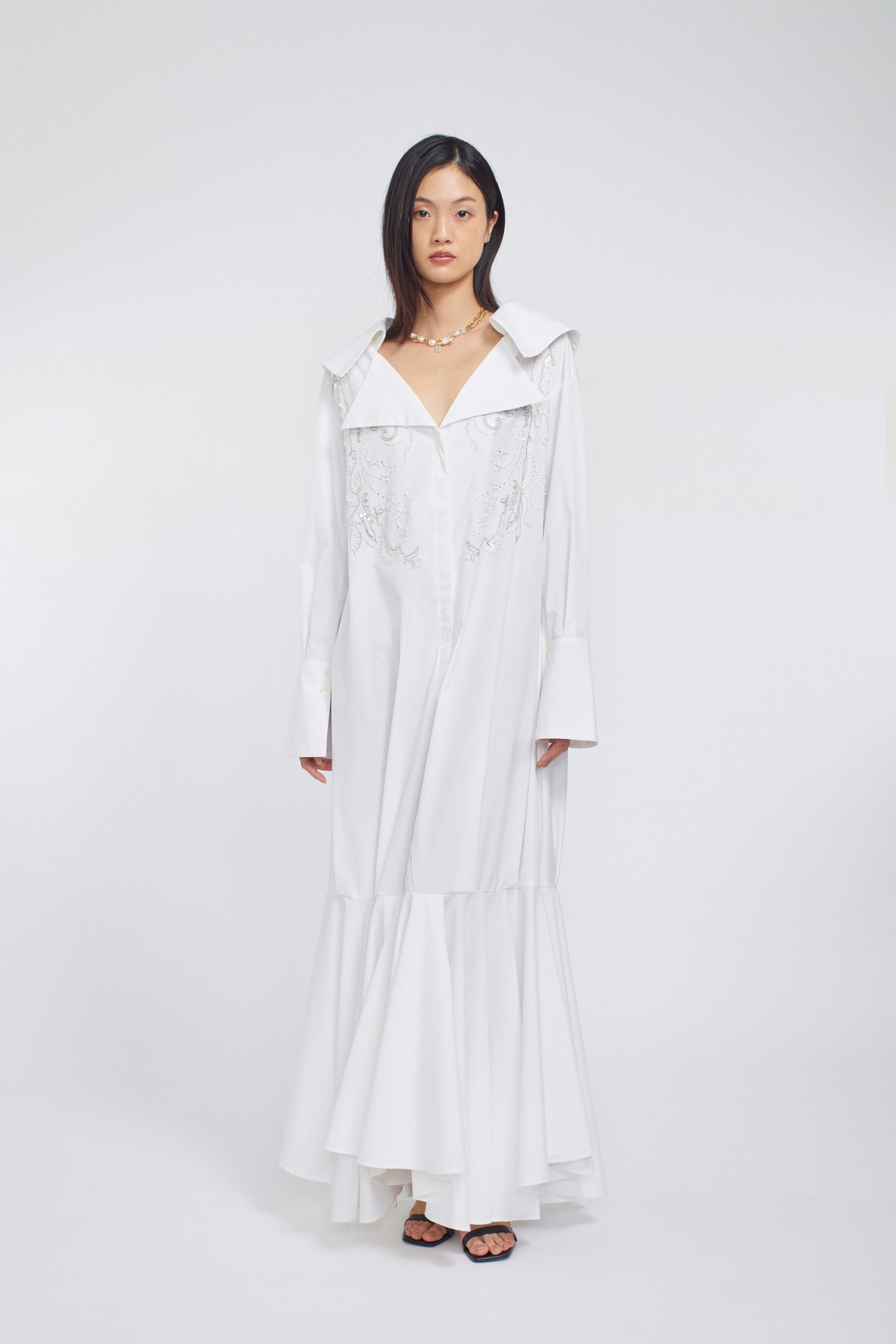 Droplet flower embroidered shirt dress (White)
