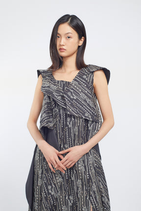 Swaying stripe embroidered dress (Black)
