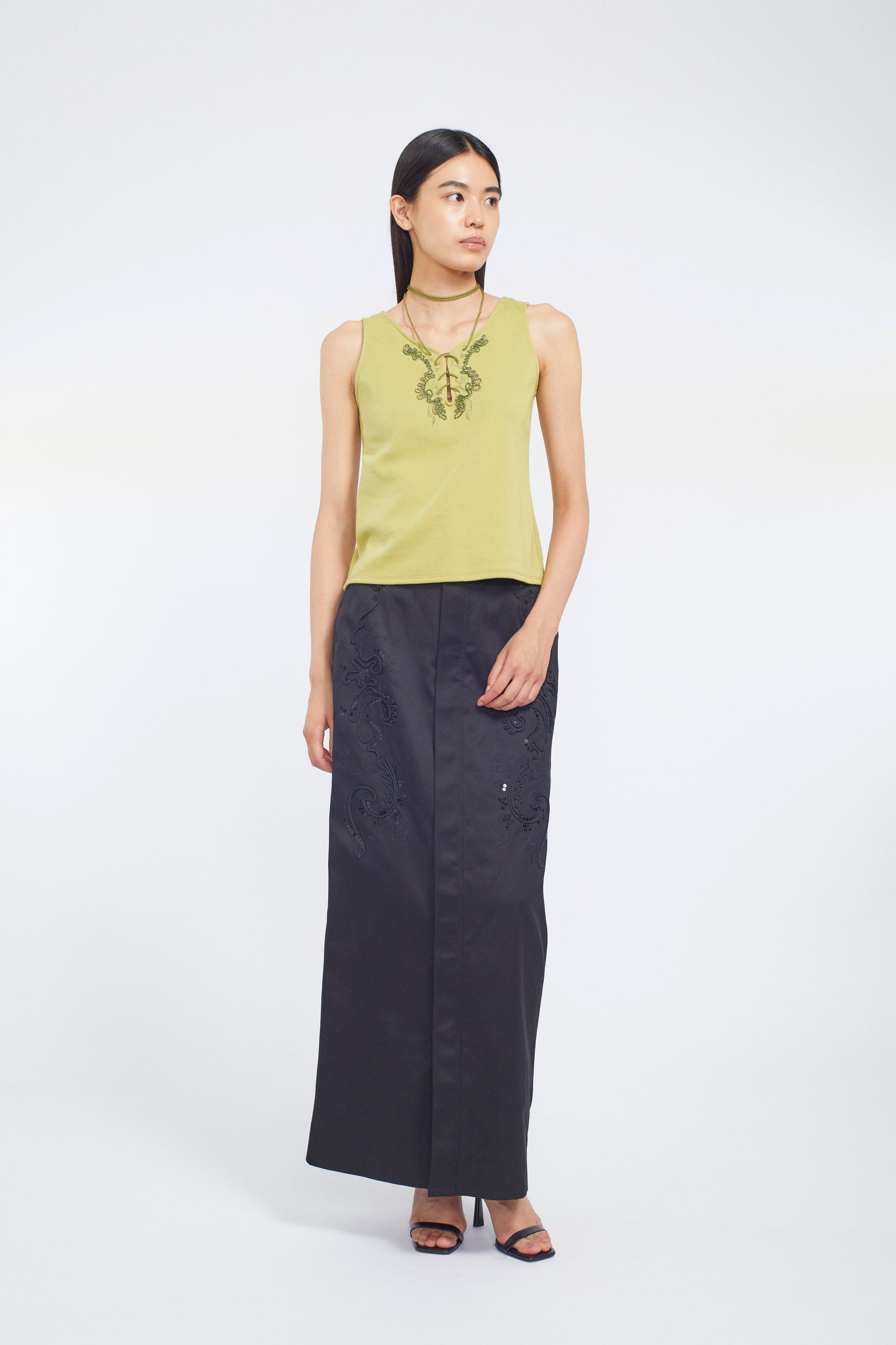 Lace up embroidered tank (Yellow green)