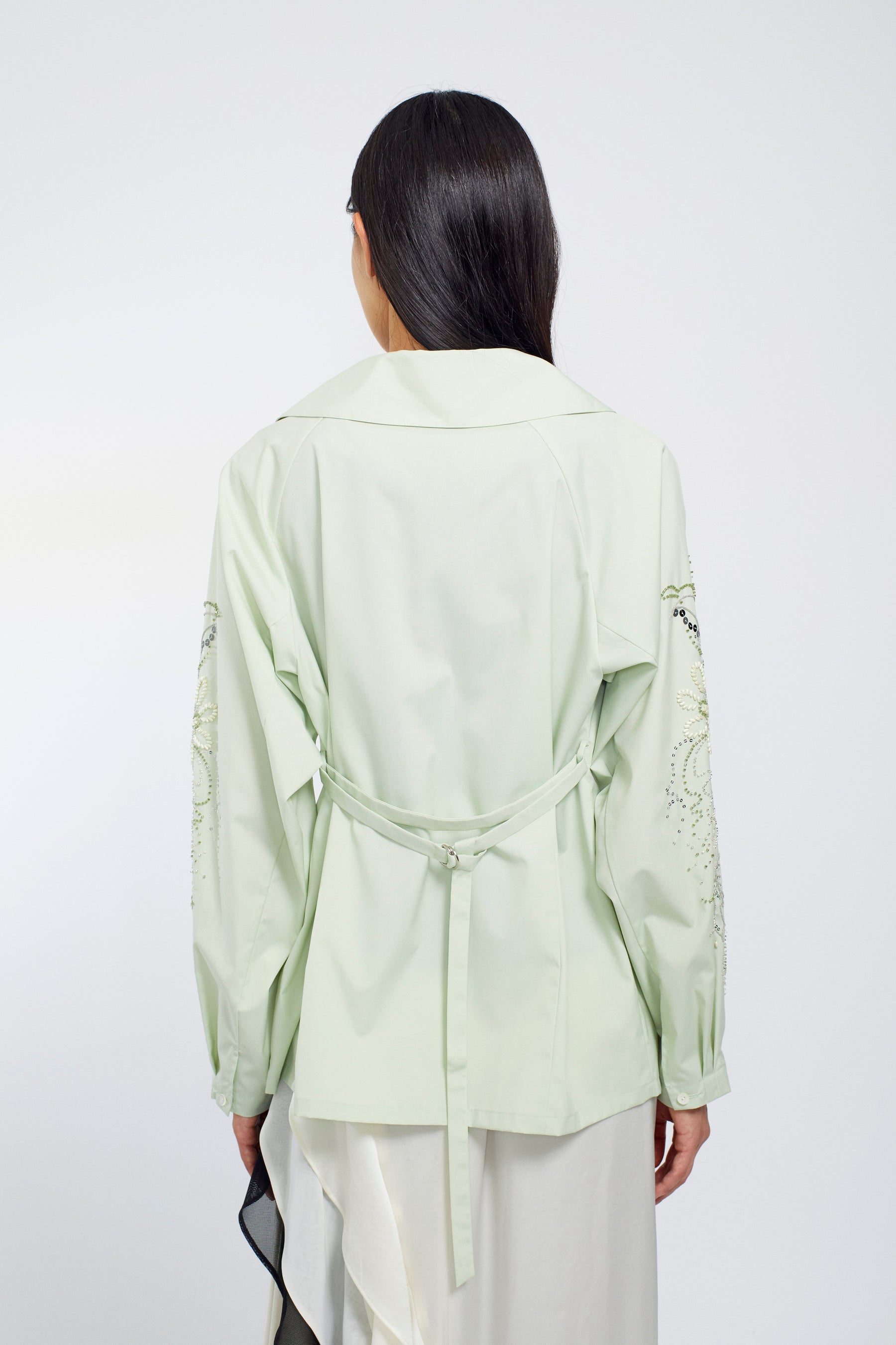 Droplet flower embroidered shirt (Light green)
