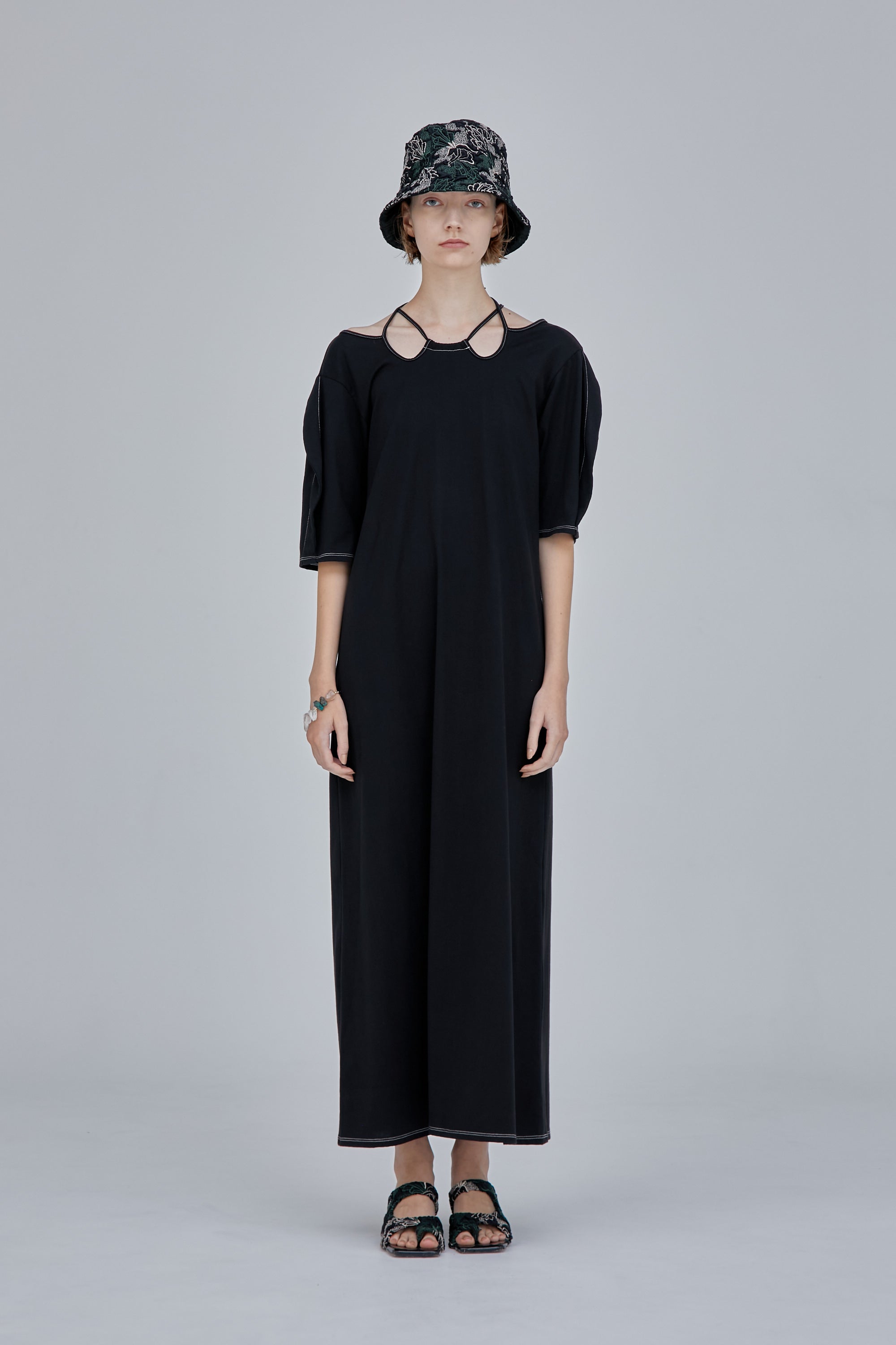 Ivy halfsleeve dress (Black) – MURRAL