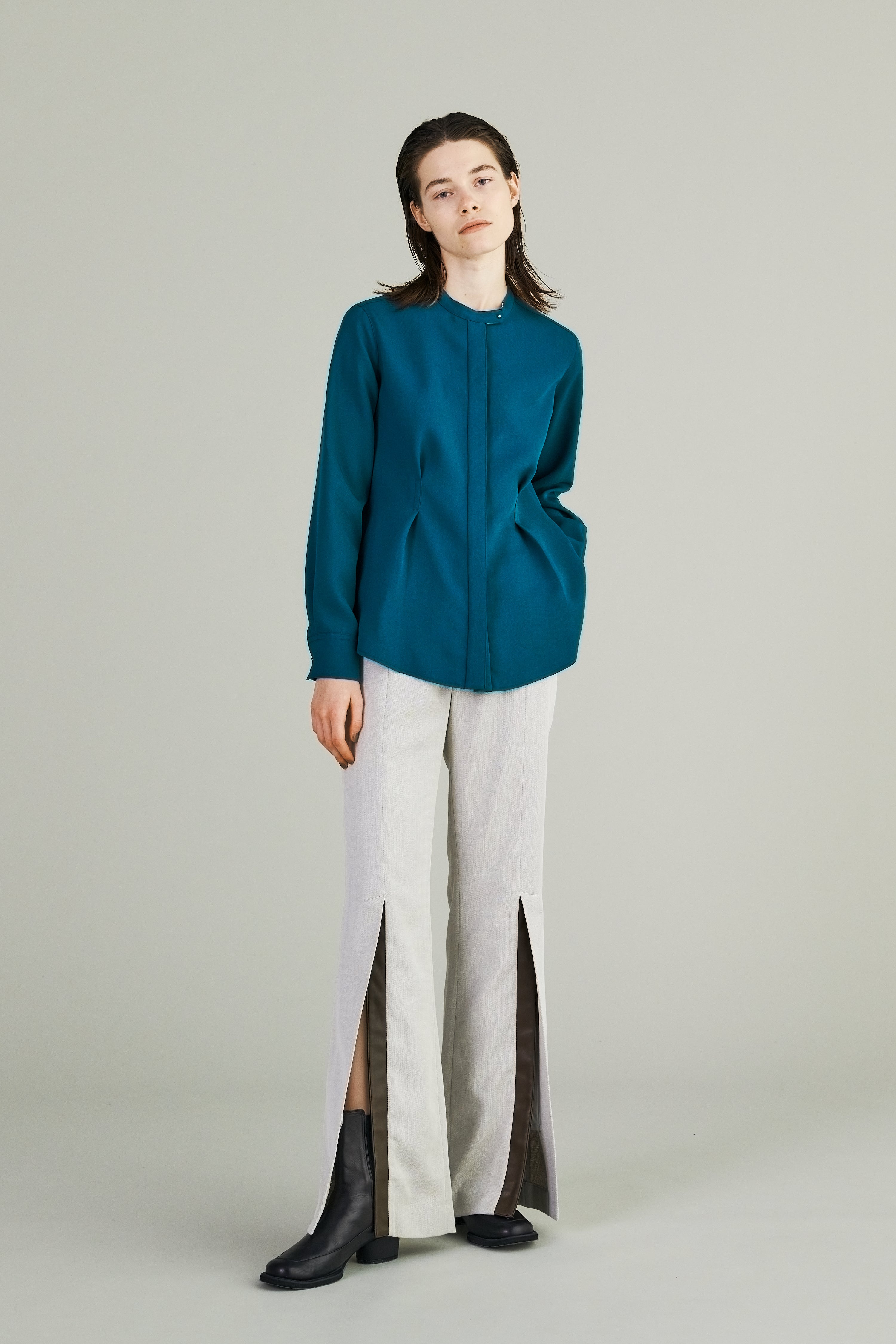 Tucked flare shirt (Emerald green) – MURRAL