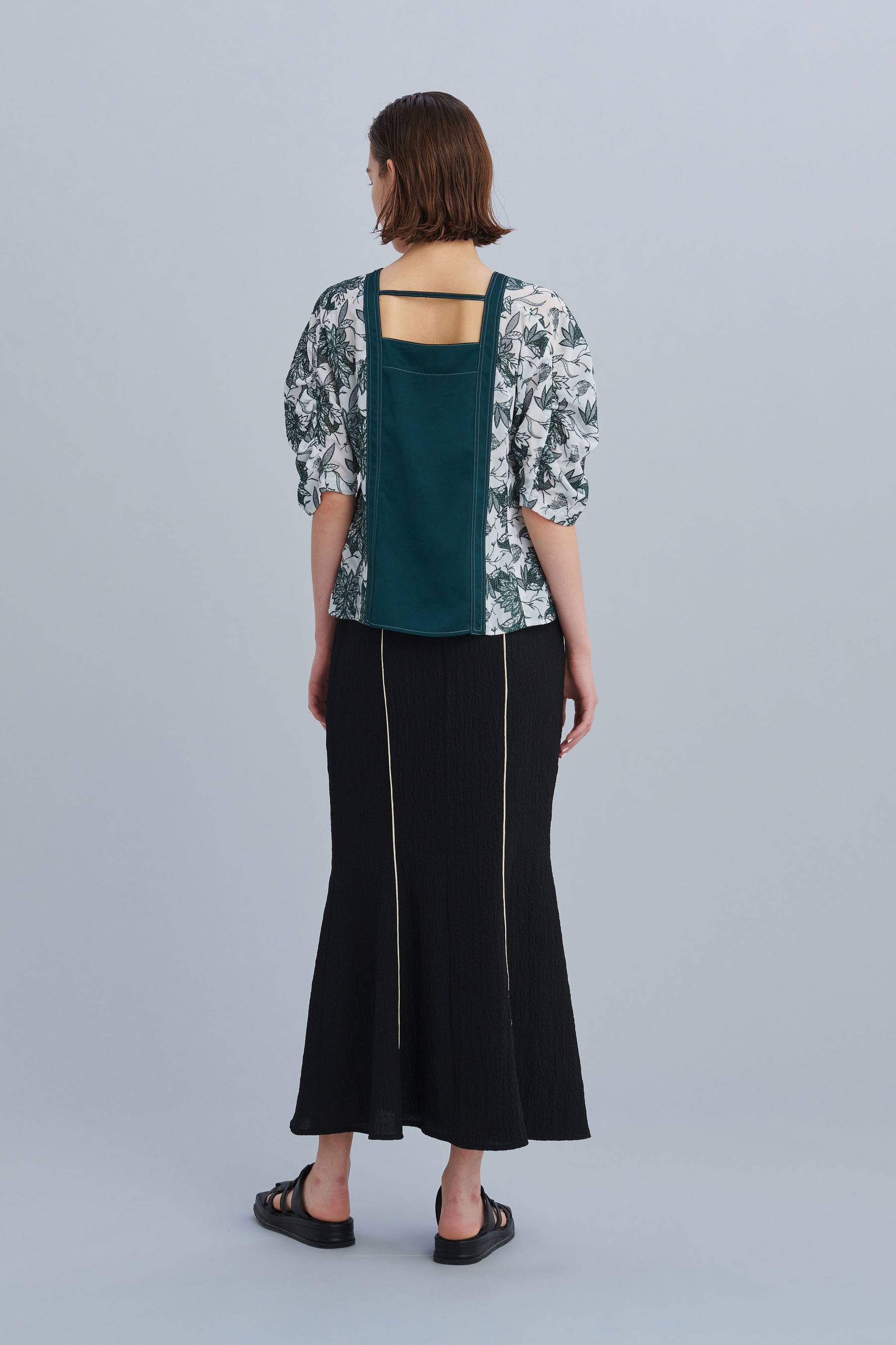Unevenness skirt(Black)