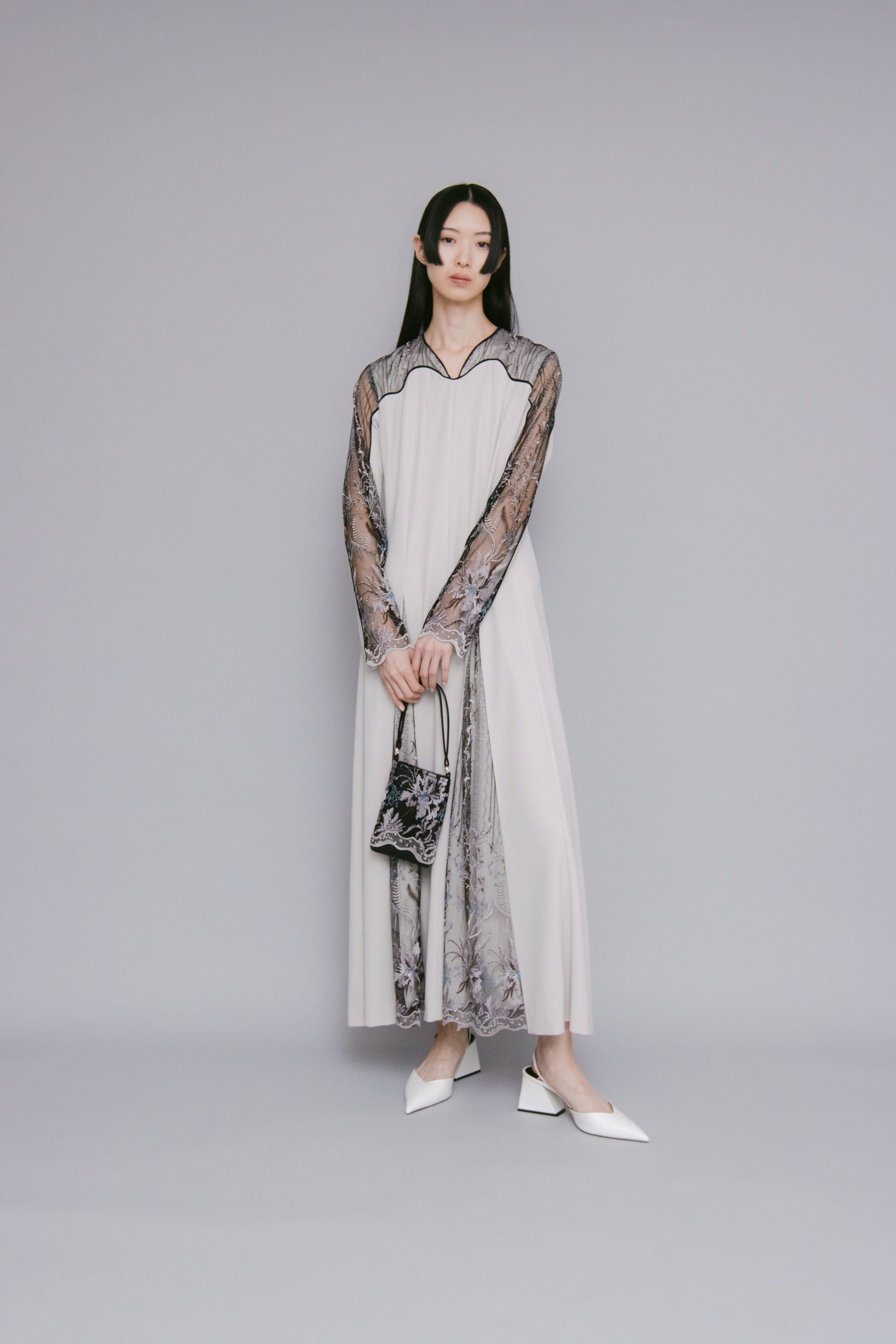 Petal lace dress (Ice gray)