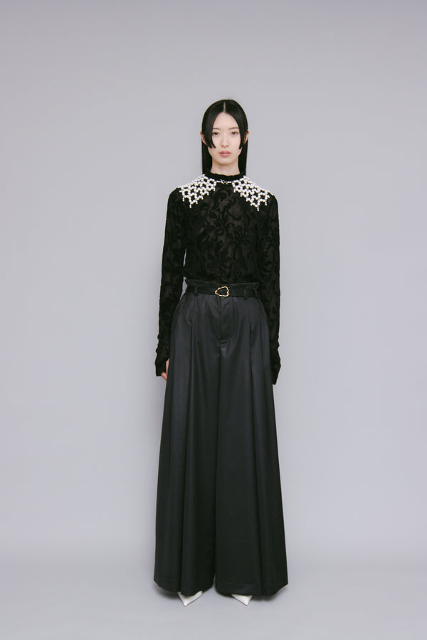 MURRAL Snowflake jacquard velor top (Black)