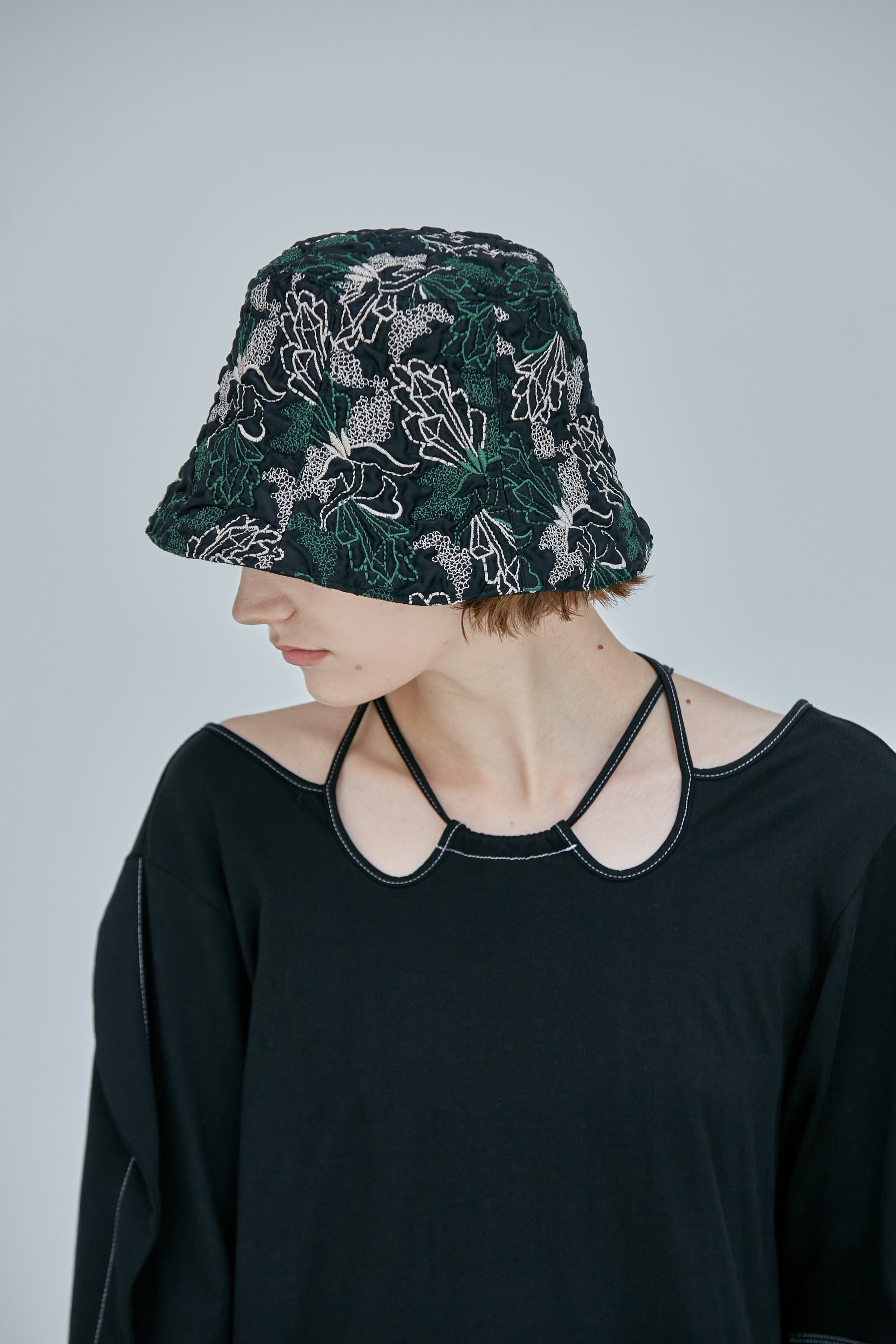 Quartz embroidery hat (Black) – MURRAL