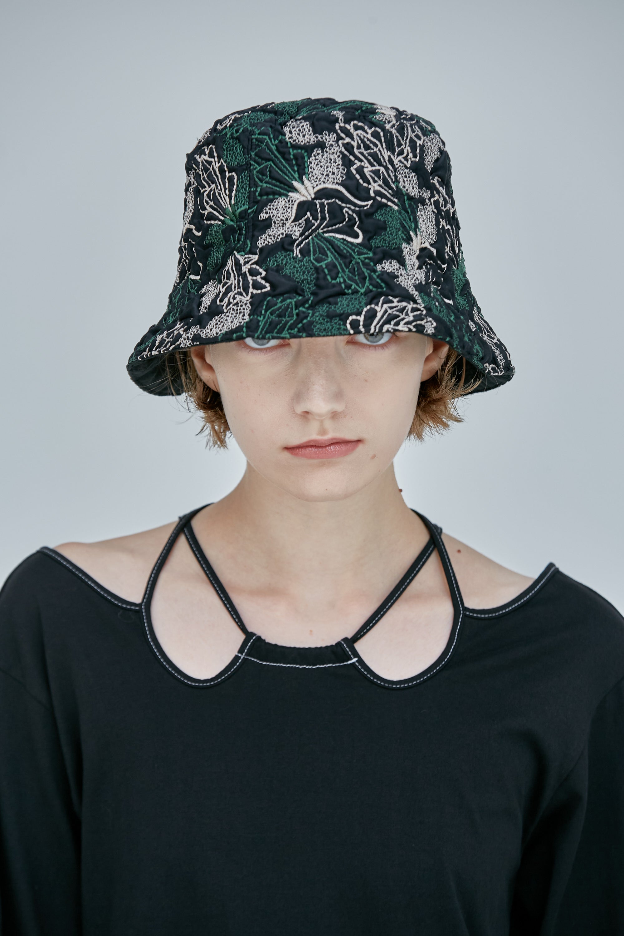 Quartz embroidery hat (Black) – MURRAL